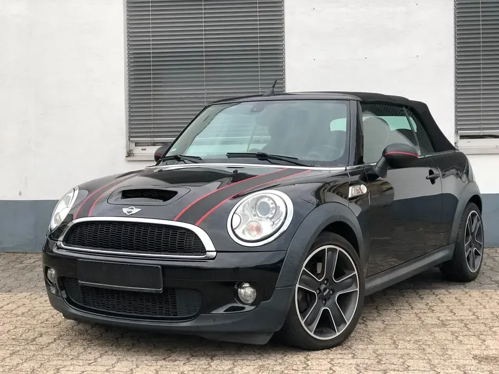 Usata Mini Cooper S Cabriolet 174 CV (127 kW) 2010 Nero Cabrio