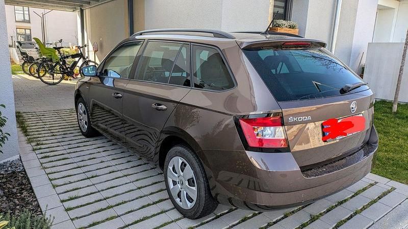 Gebraucht Skoda Fabia Drive 110 PS (80 kW) 2017 Braun Kombi