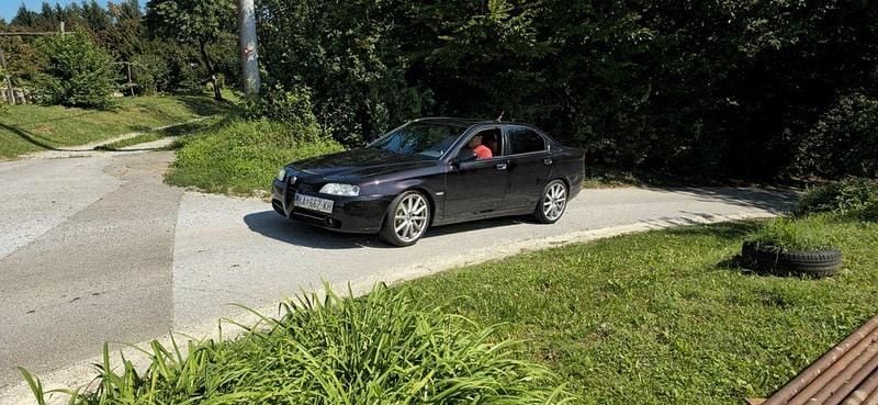 Violett Gebraucht 2005 Alfa Romeo 166 Progression Limousine | 12.500 € - Bild 1/4