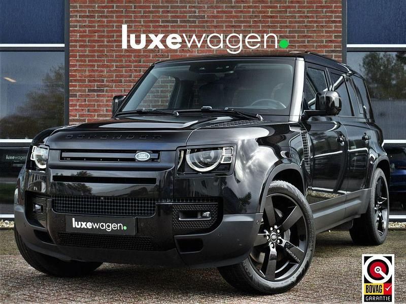 Schwarz Gebraucht 2020 Land Rover Defender HSE Van / Kleinbus | 78.899 € (Teuer) - Bild 1/4