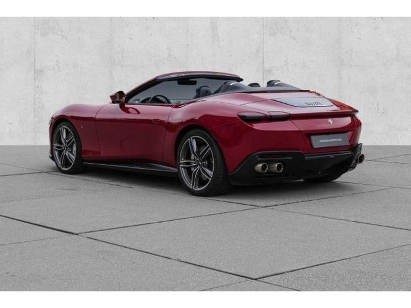 Gebraucht Ferrari Roma 620 PS (456 kW) 2024 Rot Coupé