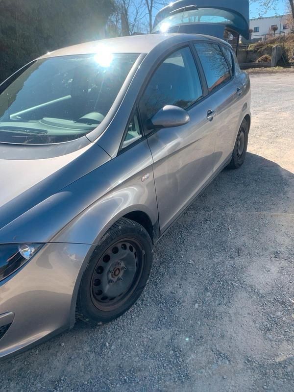 Gebraucht Seat Toledo 105 PS (77 kW) 2005 Grau Kleinwagen
