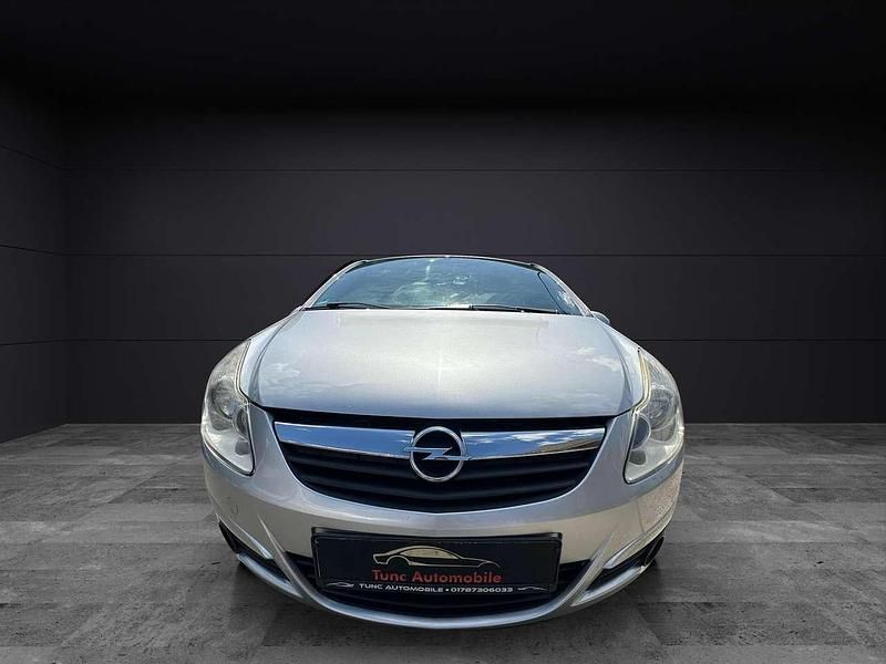 Gebraucht Opel Corsa Edition 80 PS (58 kW) 2008 Starsilber iii m2 Kleinwagen