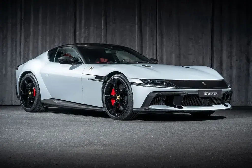 Gebraucht Ferrari 12 Cilindri 829 PS (609 kW) 2025 Weiß