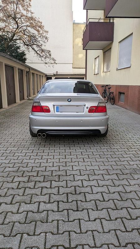Gebraucht BMW 328 200 PS (147 kW) 1999 Silber Coupé