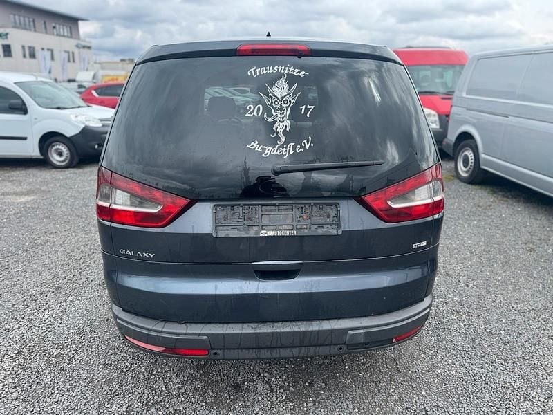 Second-hand Ford Galaxy 140 CP (102 kW) 2009 Gri Monovolum