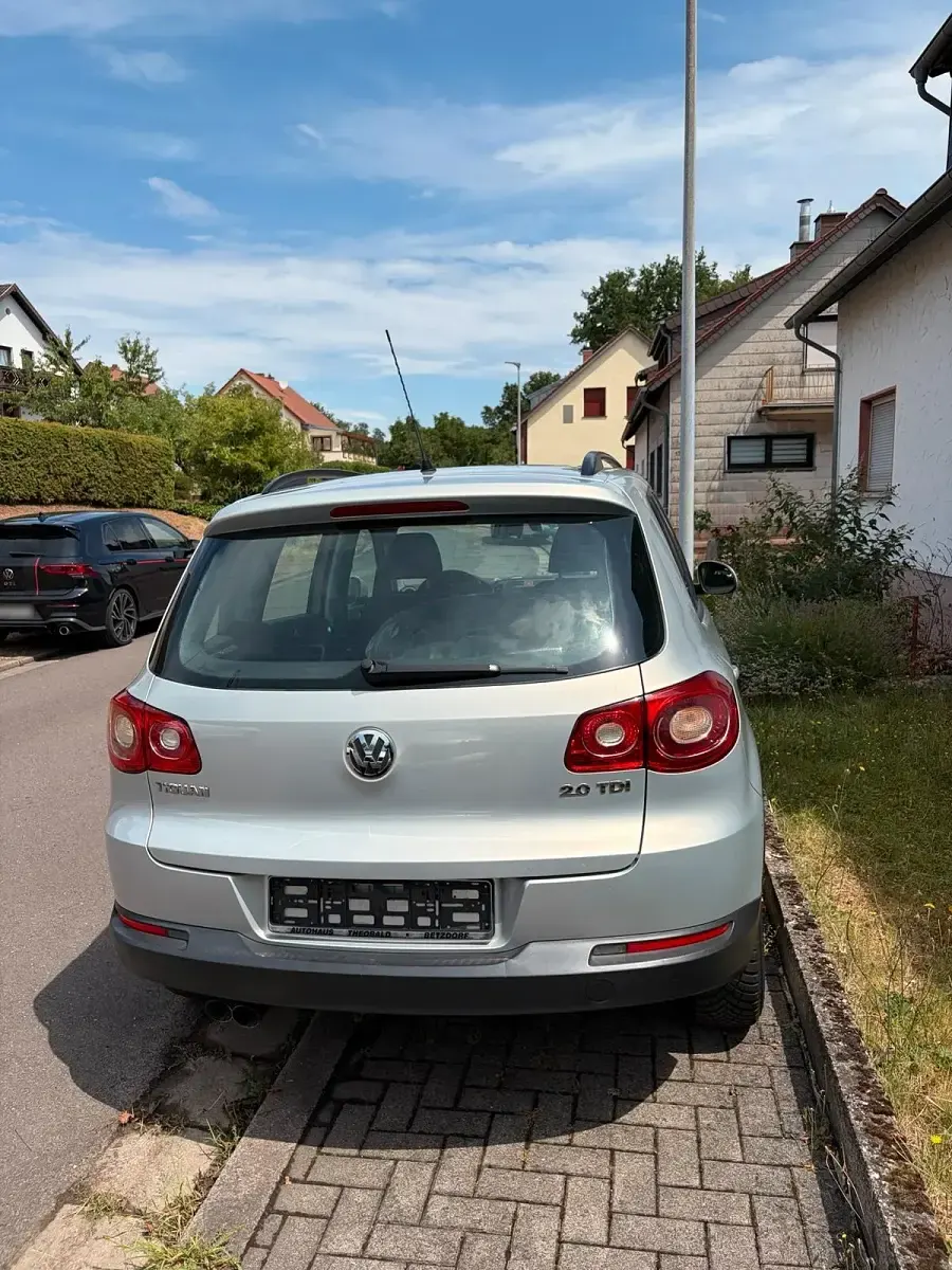Gebraucht VW Tiguan 140 PS (102 kW) 2009 Gold SUV