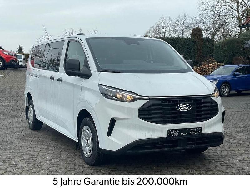 Neu Ford Transit Custom 150 PS (110 kW) 2026 Weiß Van / Kleinbus