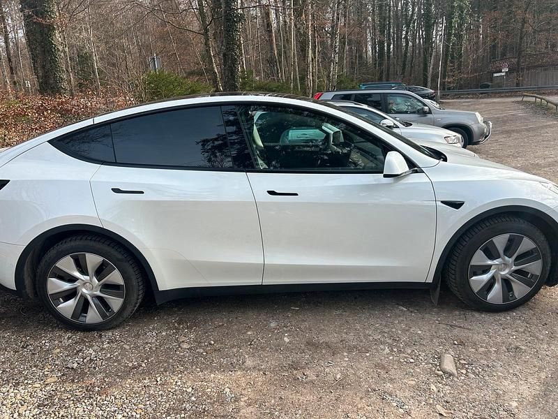 Gebraucht Tesla Model Y Long Range AWD 378 kW (514 PS) 2022 Weiß SUV
