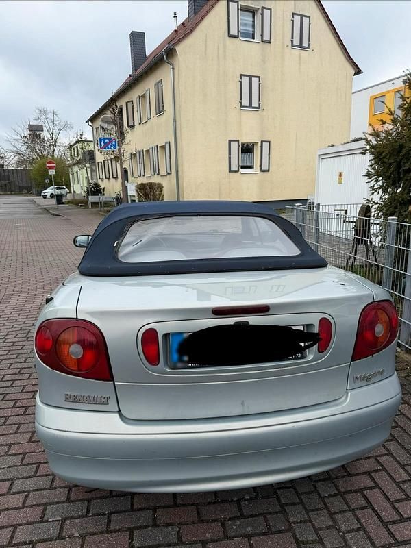 Gebraucht Renault Mégane Cabriolet 107 PS (78 kW) 2000 Grau Cabrio