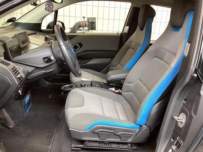 Gebraucht BMW i3 125 kW (170 PS) 2022 Blau Kleinwagen