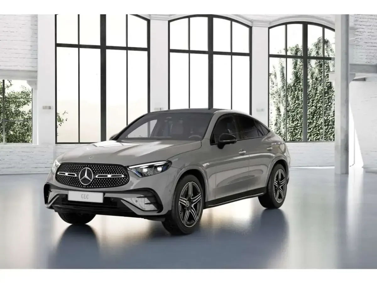 Gebraucht Mercedes GLC300de AMG 197 PS (144 kW) 2025 Grau manufaktur lack manufaktur alpingrau uni Coupé
