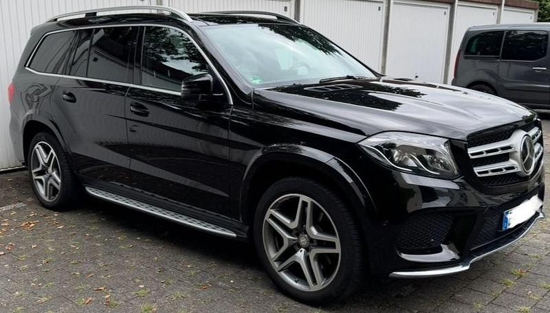 Schwarz Gebraucht 2019 Mercedes GLS350 AMG SUV | 55.999 € (Fairer Preis) - Bild 1/4