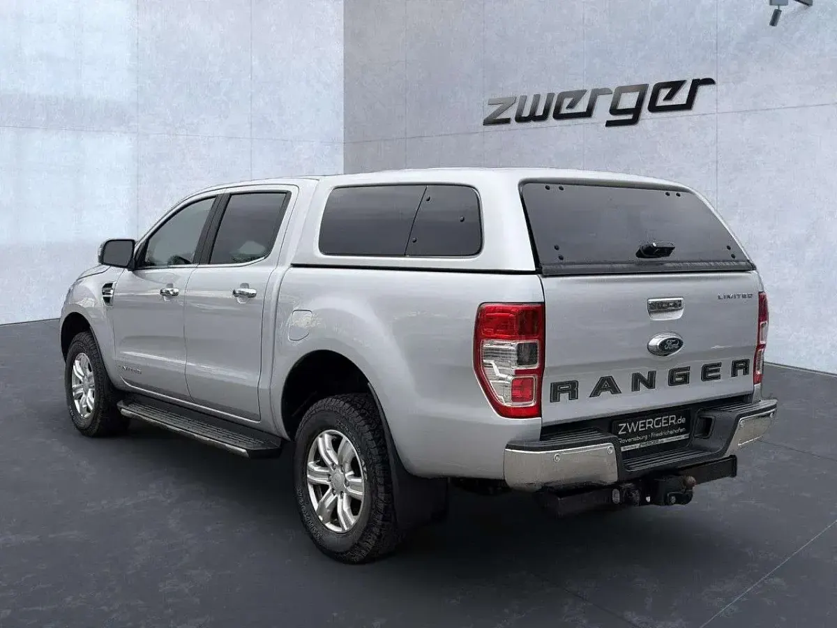 Gebraucht Ford Ranger Limited 212 PS (155 kW) 2022 Silber Pickup