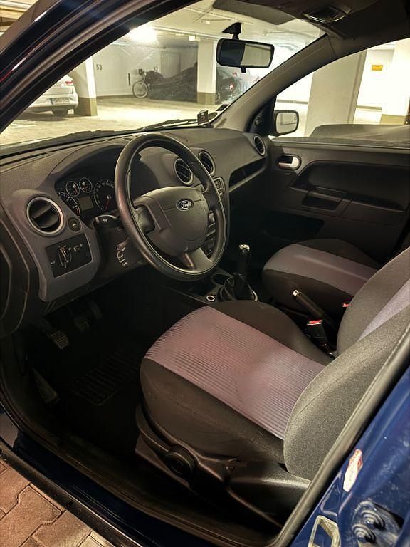 Gebraucht Ford Fusion Style 80 PS (58 kW) 2009 Blau Kleinwagen