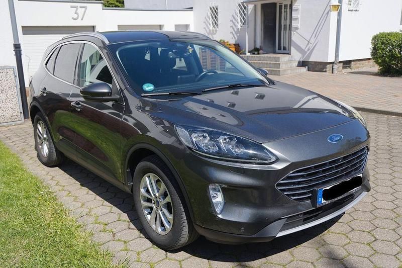 Second-hand Ford Kuga Titanium X 190 CP (139 kW) 2020 Gri SUV
