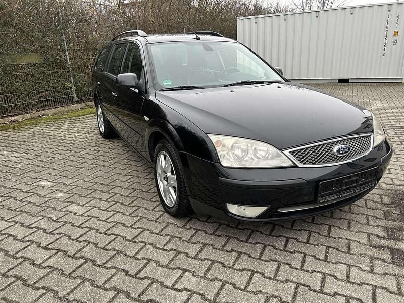 Gebraucht Ford Mondeo Ghia 145 PS (106 kW) 2004 Schwarz Kombi