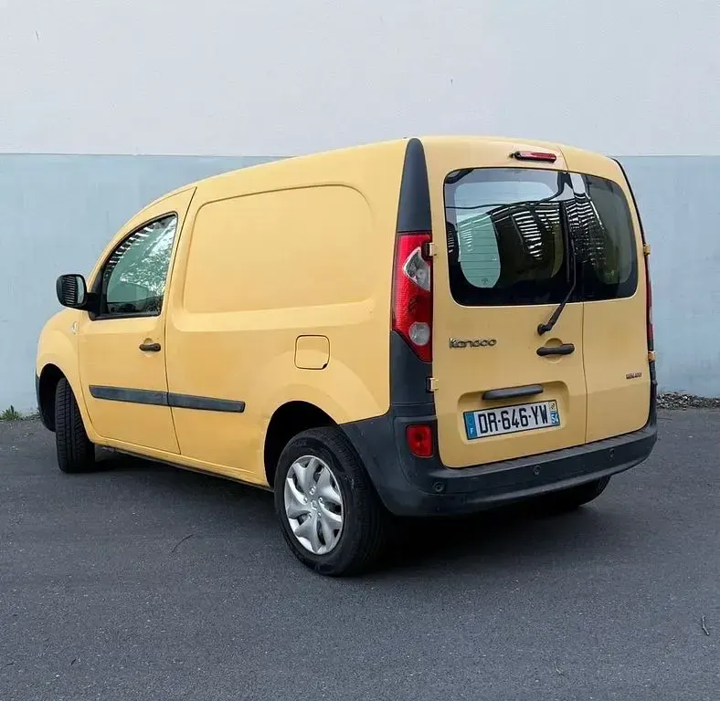 Gebraucht Renault Kangoo Authentique 68 PS (50 kW) 2008 Gelb Van / Kleinbus