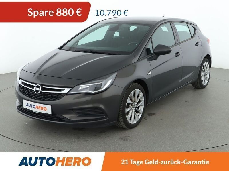 Grau Gebraucht 2016 Opel Astra Edition Limousine | 9.910 € (Fairer Preis) - Bild 1/3