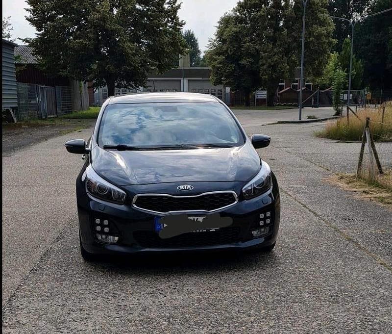 Gebraucht Kia Ceed GT-Line 136 PS (100 kW) 2016 Schwarz Kleinwagen