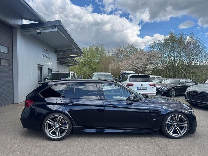Gebraucht BMW 330 M Sport 258 PS (189 kW) 2012 Schwarz Kombi