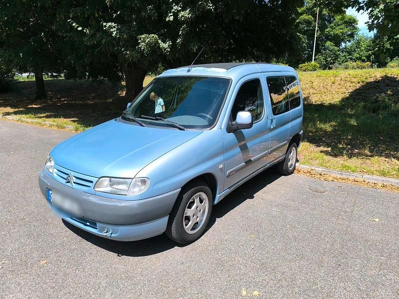 Blau Gebraucht 2002 Citroën Berlingo Van / Kleinbus | 2.000 € (Fairer Preis) - Bild 1/4