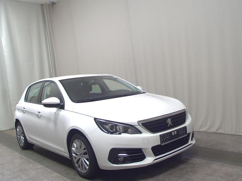 Gebraucht Peugeot 308 Access 102 PS (75 kW) 2020 Weiss Limousine