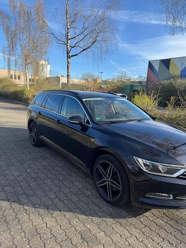 Gebraucht VW Passat 150 PS (110 kW) 2016 Schwarz Kombi