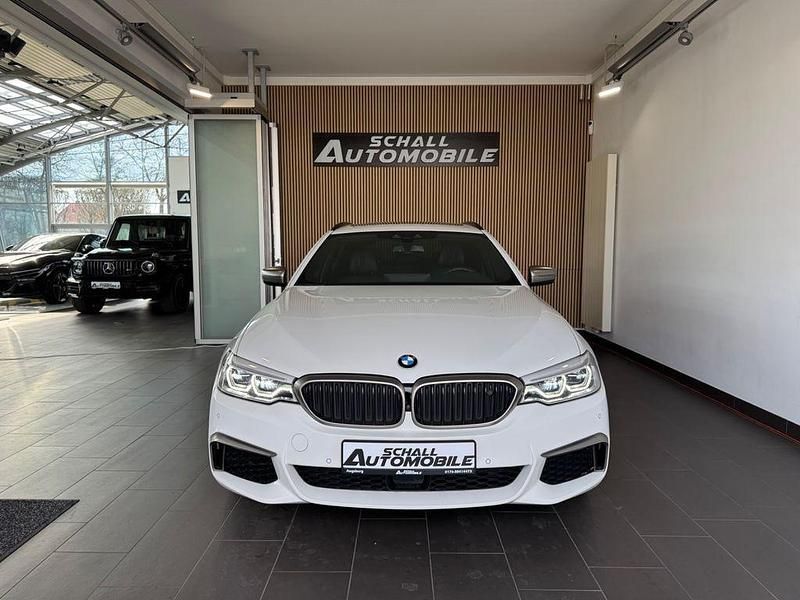 Brugt BMW M550 Performance 400 HK (294 kW) 2019 Hvid Sedan