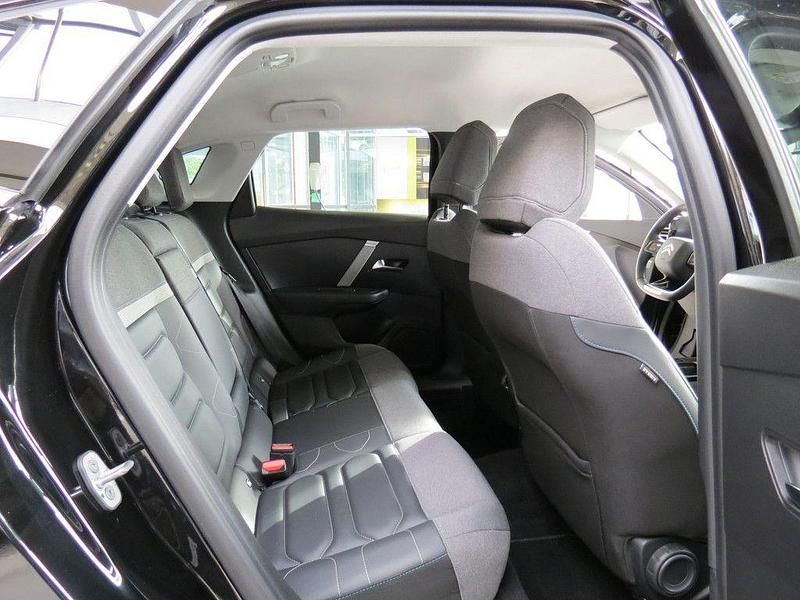Gebraucht Citroën C4 X Shine 131 PS (96 kW) 2023 Schwarz SUV