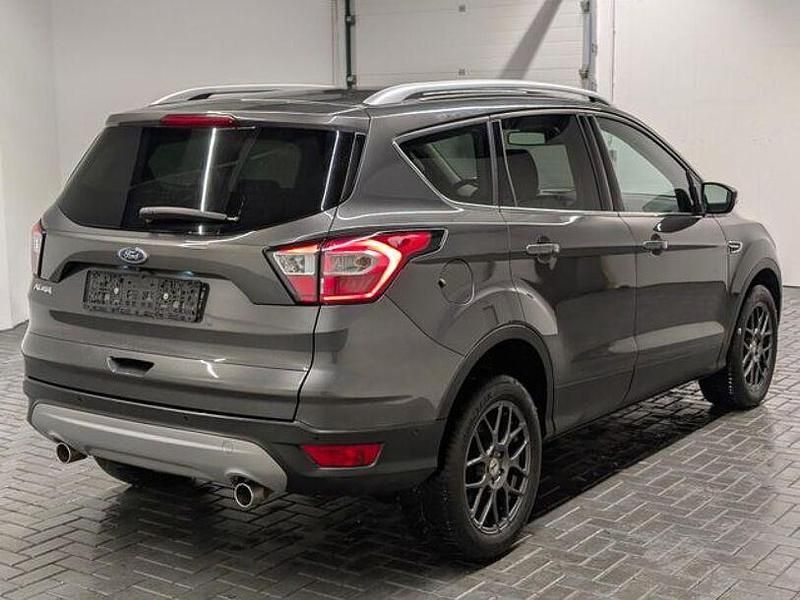 Gebraucht Ford Kuga Titanium 150 PS (110 kW) 2018 Magneticgraumet. SUV