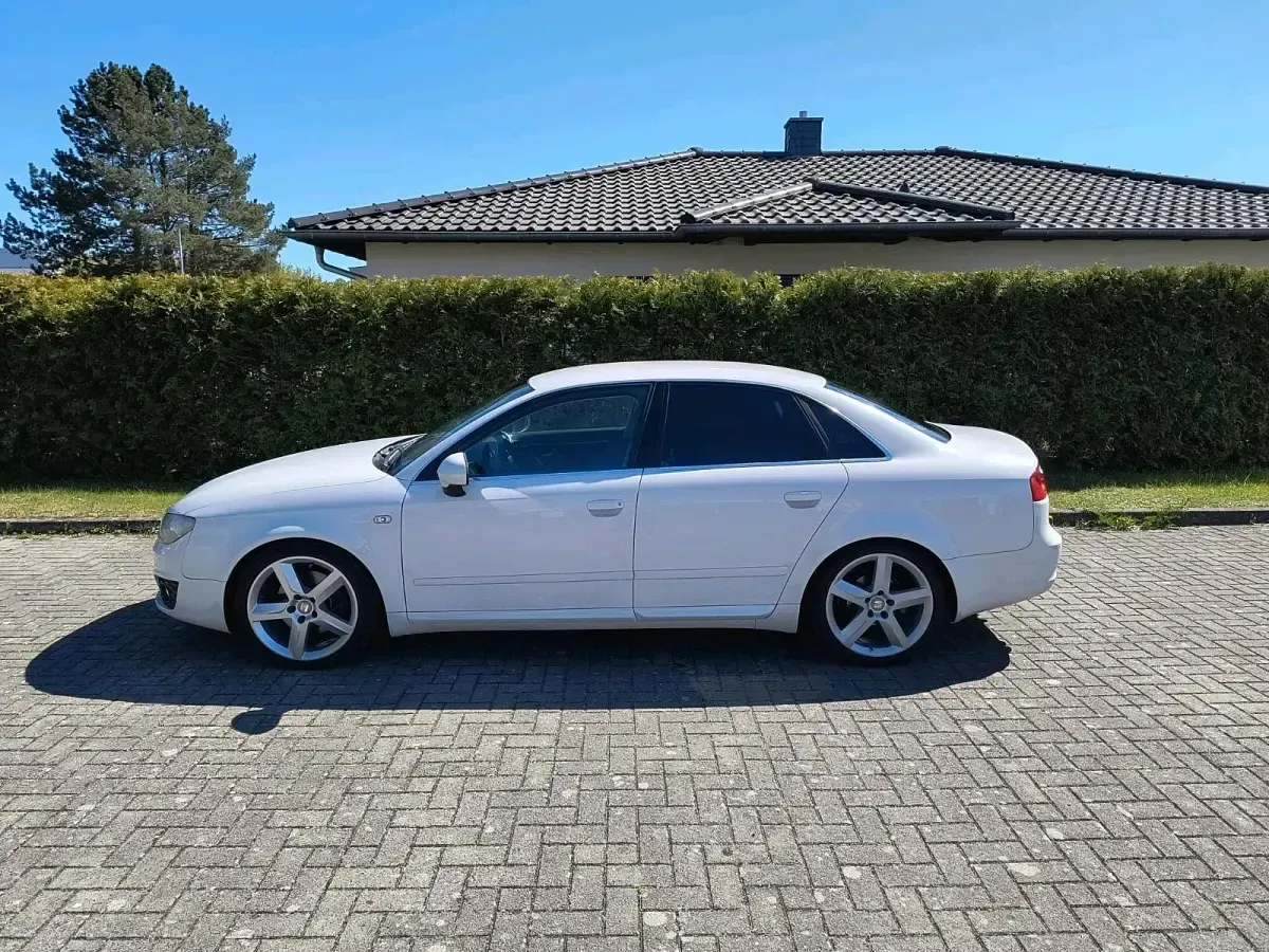 Usata Seat Exeo 200 CV (147 kW) 2010 Bianco Berlina