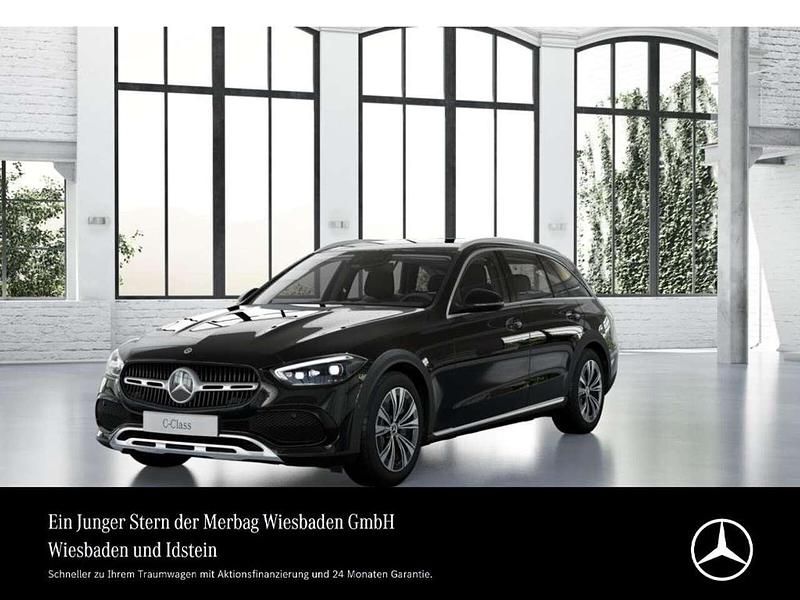 Schwarz Gebraucht 2023 Mercedes C220 Avantgarde Kombi | 36.390 € (Etwas zu teuer) - Bild 1/4