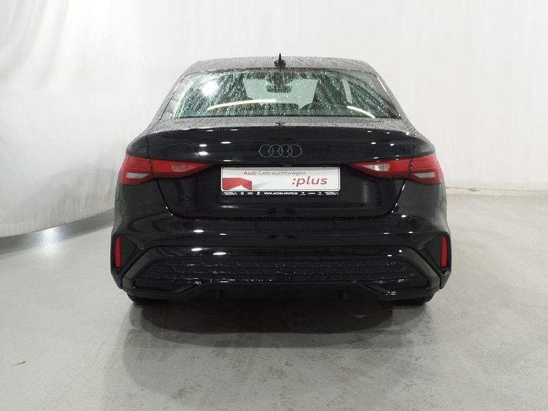 Gebraucht Audi A3 S-Line 116 PS (85 kW) 2025 Mythosschwarz metallic Limousine