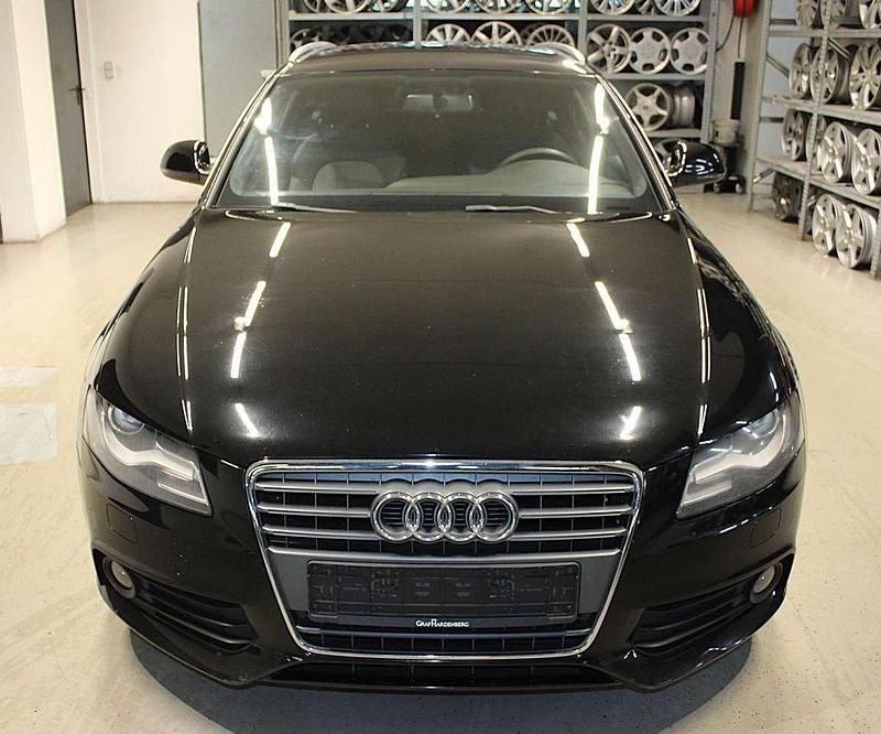 Gebraucht Audi A4 Ambition 160 PS (117 kW) 2009 Brillantschwarz Kombi