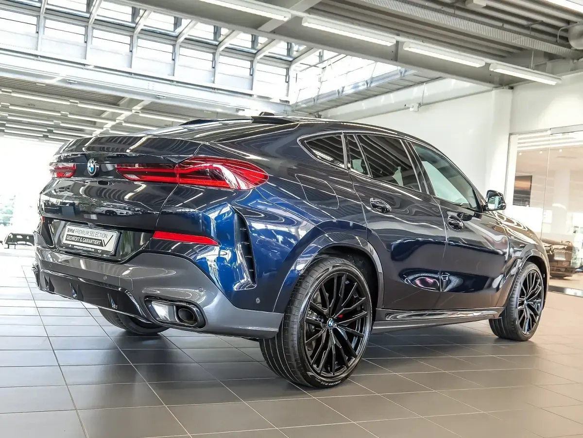 Gebraucht BMW X6 M Sport 286 PS (210 kW) 2025 Schwarz SUV