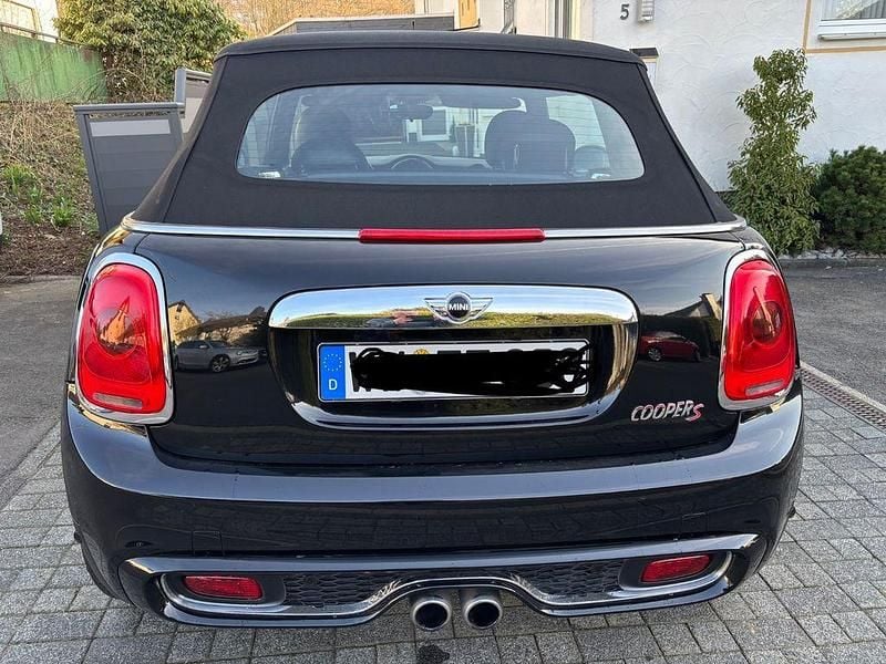 Gebraucht Mini Cooper S Cabriolet 192 PS (141 kW) 2017 Schwarz Cabrio
