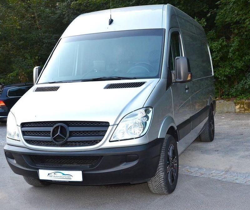 Silber Gebraucht 2013 Mercedes Sprinter Van | 13.333 € (Fairer Preis) - Bild 1/4