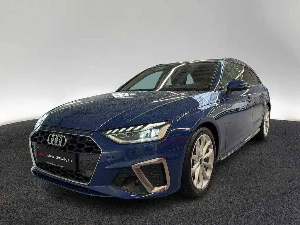 Gebraucht Audi A4 S-Line 150 PS (110 kW) 2023 Ascariblau metallic Kombi