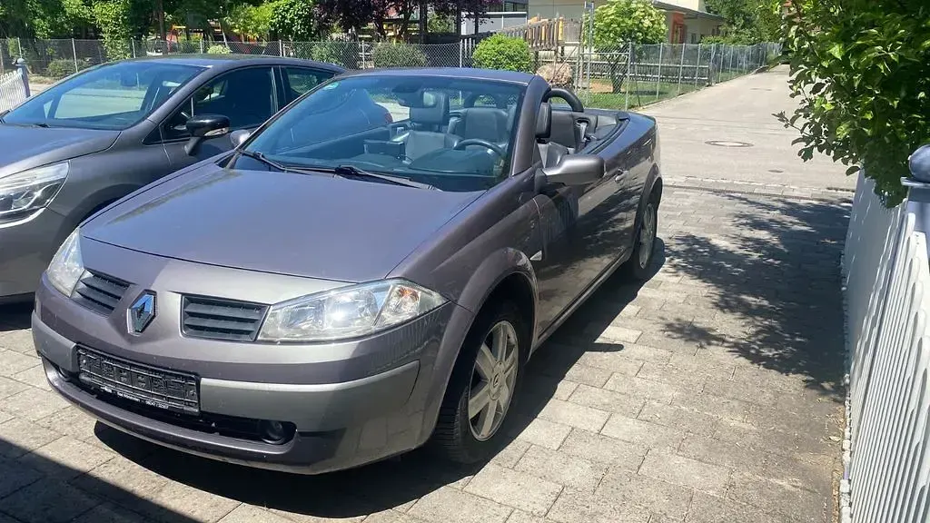 Gebraucht Renault Mégane Cabriolet 113 PS (83 kW) 2004 Grau Cabrio