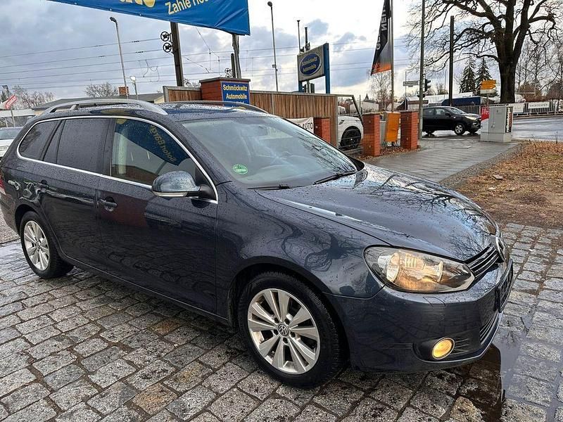 Gebraucht VW Golf VI 105 PS (77 kW) 2010 Blau Kleinwagen