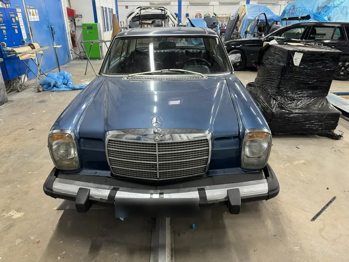Gebraucht Mercedes 280 136 PS (100 kW) 1974 Coupé