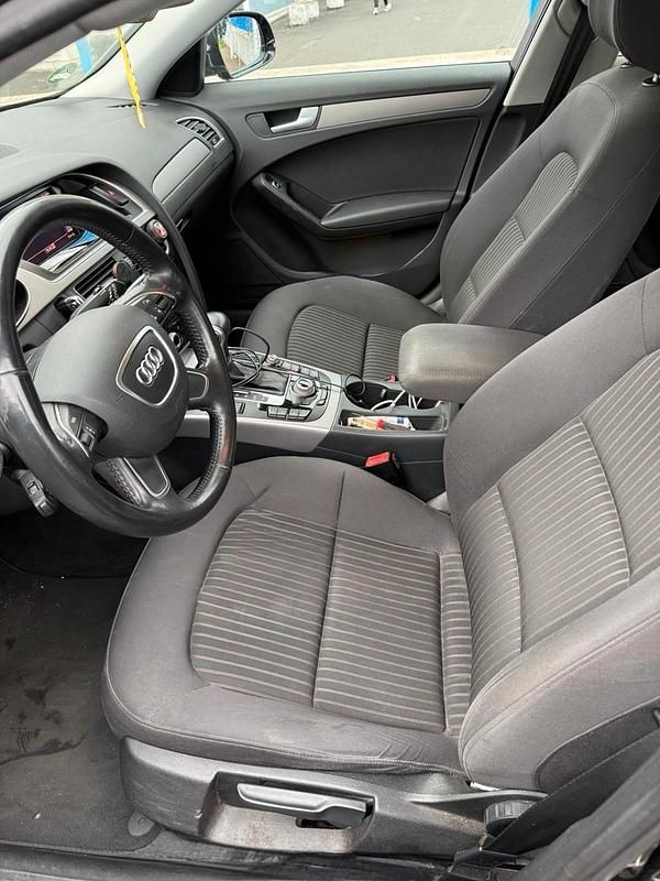 Usata Audi A4 143 CV (105 kW) 2013 Nero Station wagon