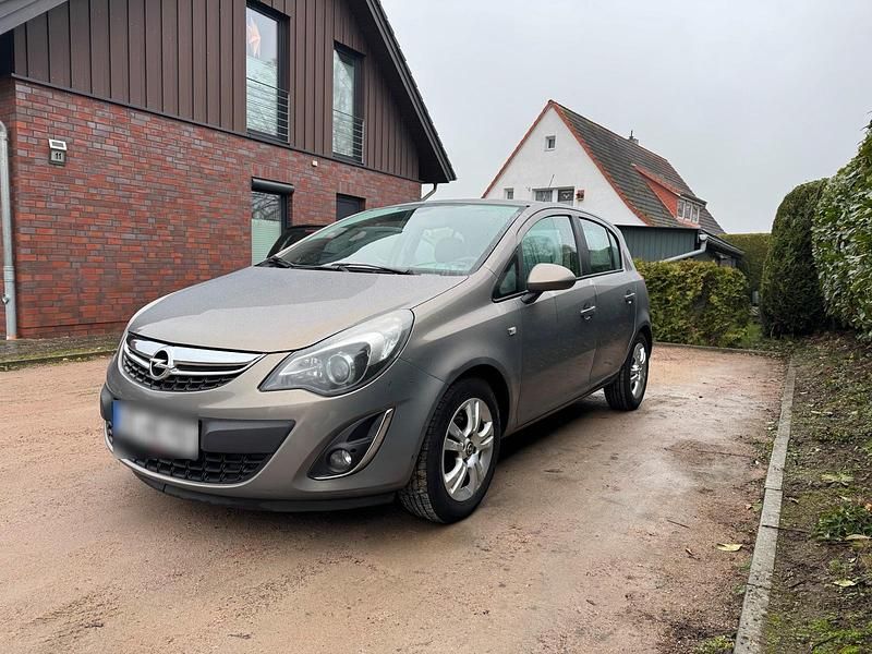 Grau Gebraucht 2012 Opel Corsa Limousine | 3.200 € (Guter Preis) - Bild 1/4
