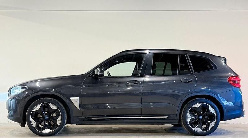 Gebraucht BMW iX3 Impressive 210 kW (286 PS) 2021 Grau SUV