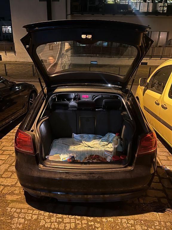 Gebraucht Audi A3 Ambiente 125 PS (91 kW) 2010 Schwarz Kleinwagen