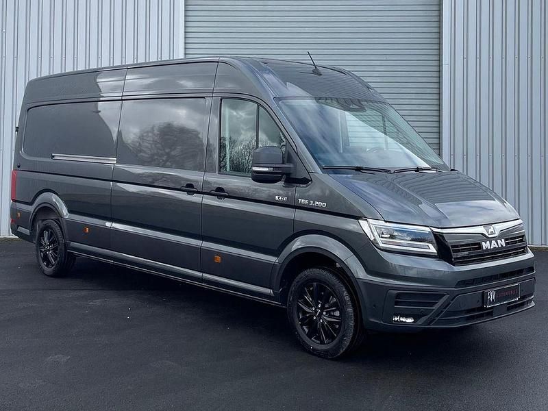 Neu MAN TGE 205 PS (150 kW) 2026 Grau Van