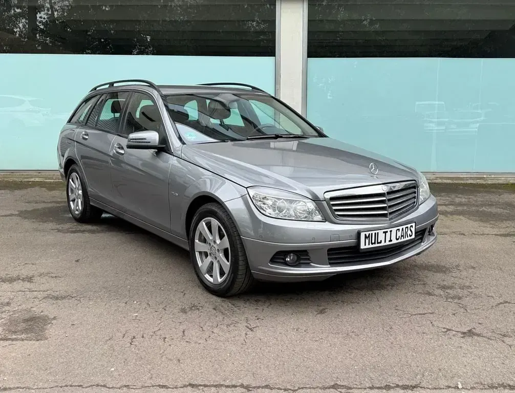 Gebraucht Mercedes C250 204 PS (150 kW) 2011 Silber Limousine