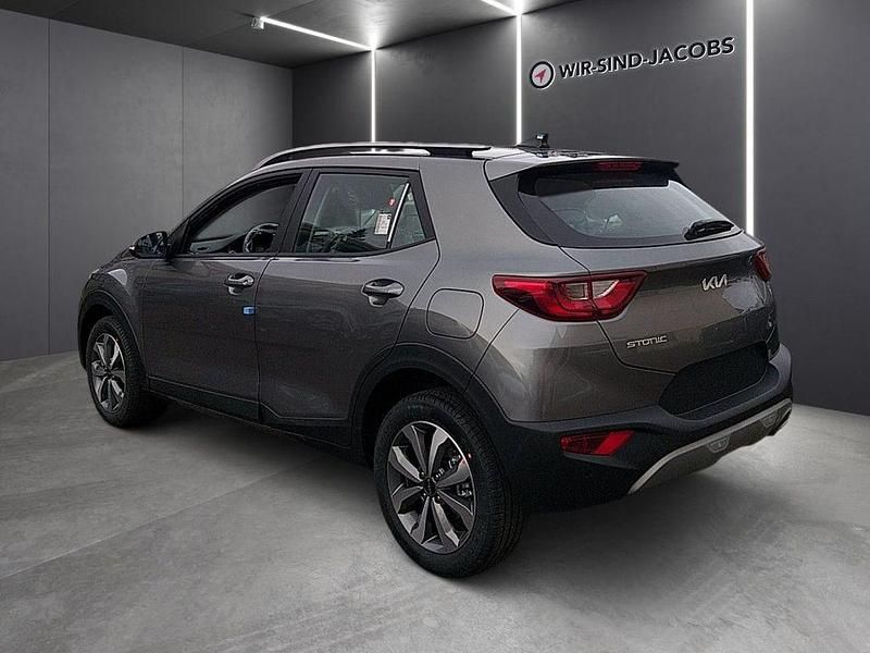 Neu Kia Stonic Vision 101 PS (74 kW) 2025 Grau SUV