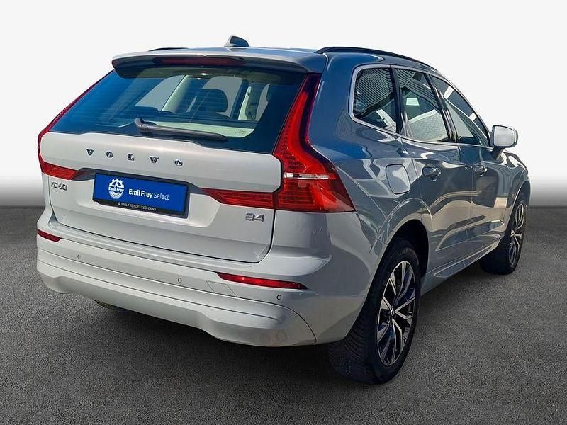 Gebraucht Volvo XC60 Core 197 PS (144 kW) 2023 Grau SUV